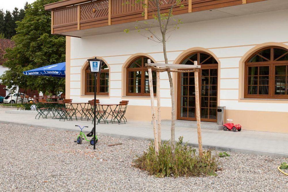 Hotel Strasshof Pfaffenhofen an der Ilm Eksteriør billede