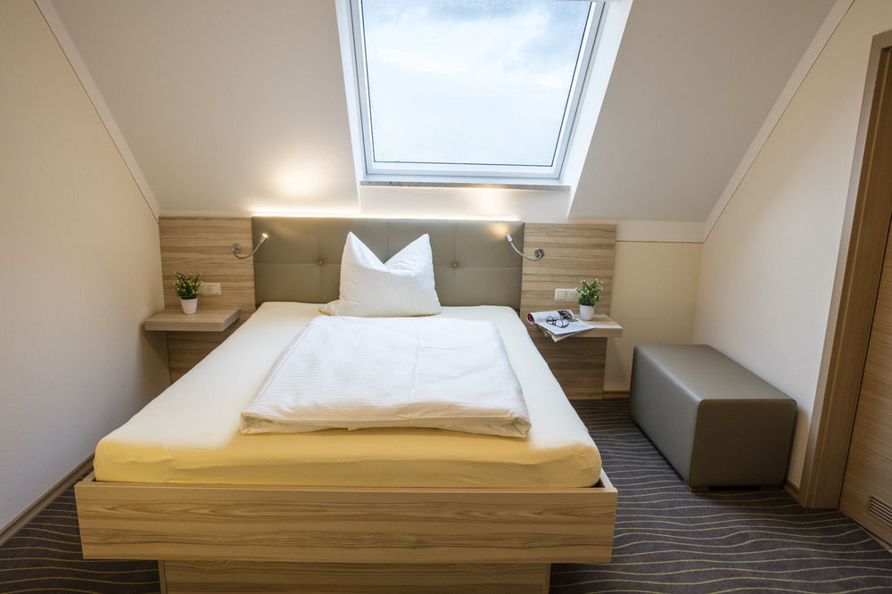 Hotel Strasshof Pfaffenhofen an der Ilm Eksteriør billede